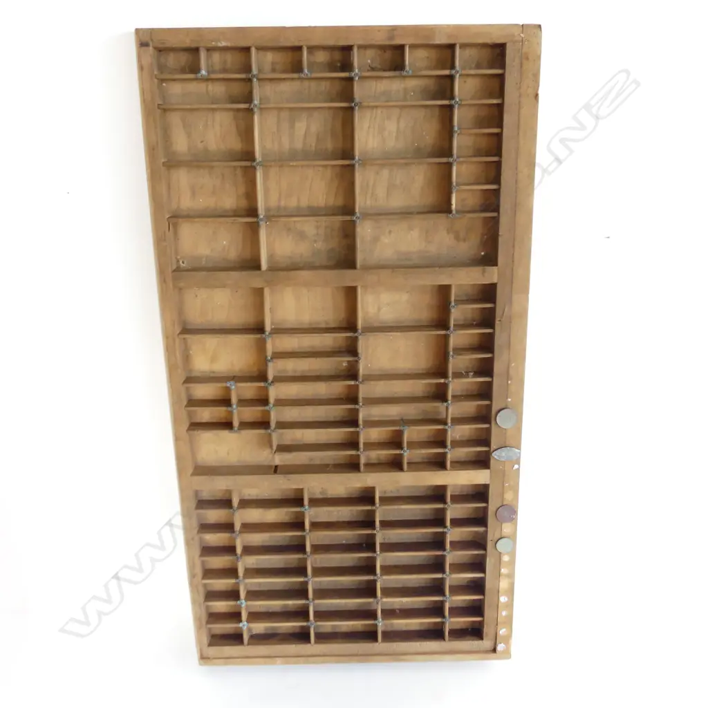 PRINTERS TRAY 830x450mm Image 1++