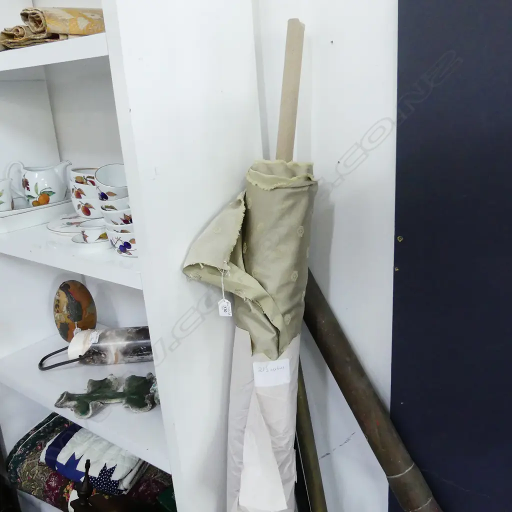 LG ROLL OF FABRIC - CELADON COLOUR 1.4 x 21.5 M Image 1++