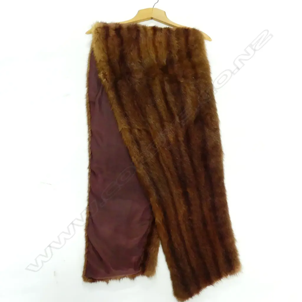 DARK BROWN MINK SHOULDER WRAP L900MM Image 1++