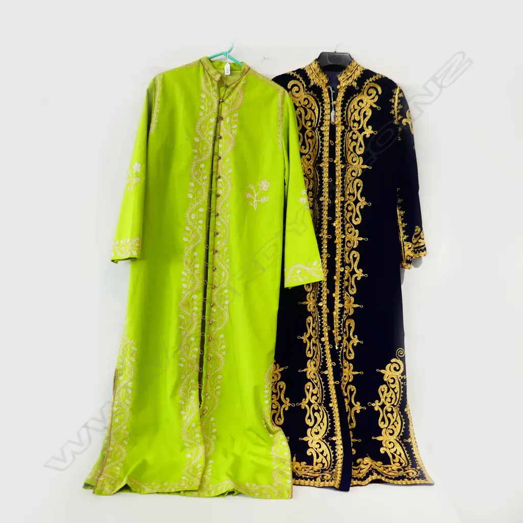 2 KAFTANS NAVY BLUE & GOLD DETAIL & BRIGHT GREEN Image 1++