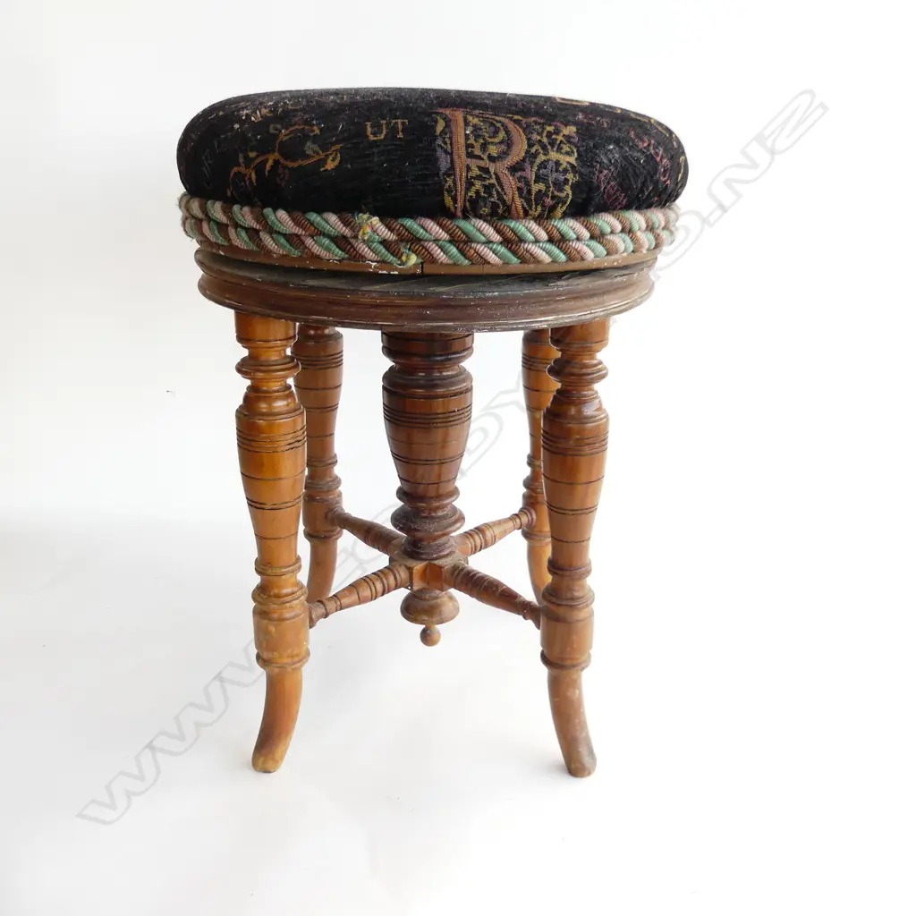 VICTORIAN ROTATING STOOL H.480mm / 360mm dia Image 1++