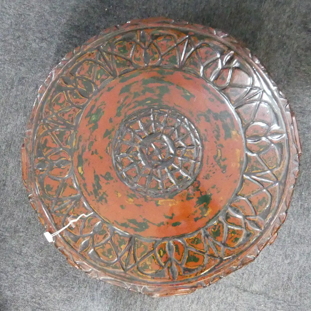 OLD JAPANESE RED GREEN & BLACK LACQUER CIRCULAR LOW TABLE incised decoration Dia.660mm Image 1++