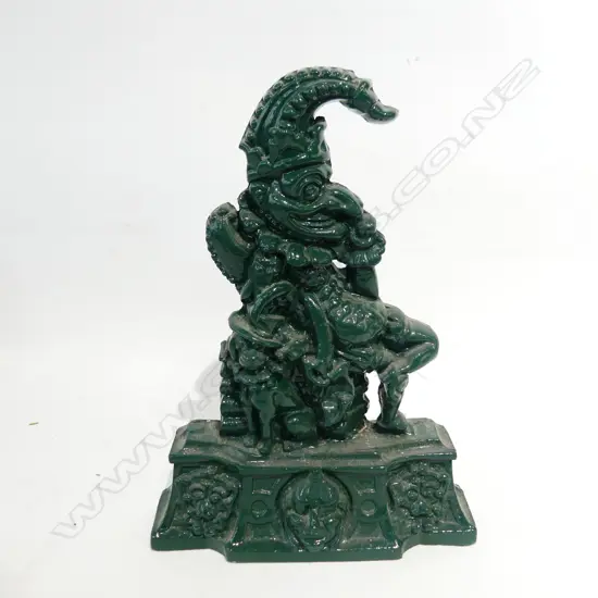 HEAVY GREEN ENAMELLED METAL DOOR STOP, JOKER & DOG. H.350 x 340