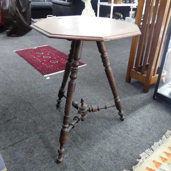 COLONIAL TRIPOD GYPSY TABLE H.630mm
