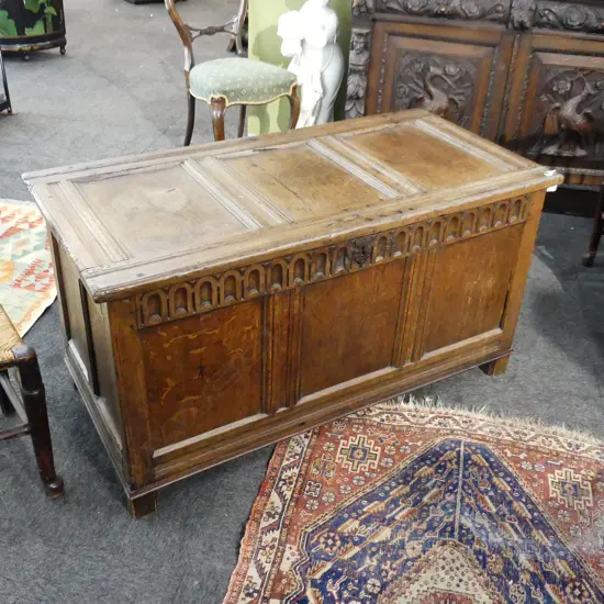 A George III oak coffer