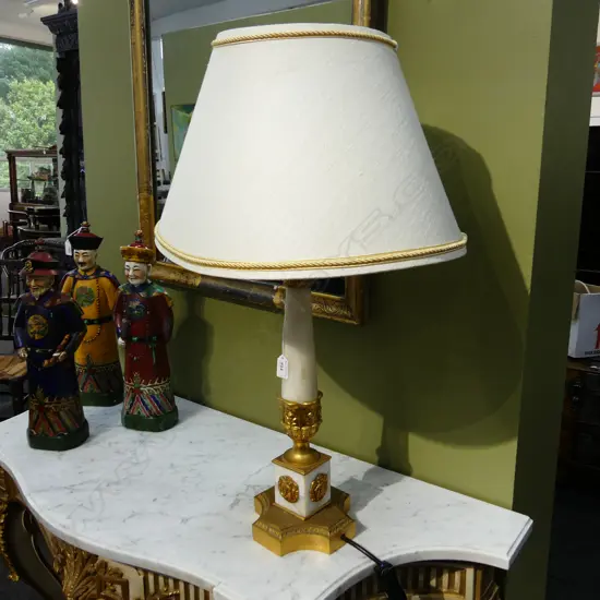 WHITE ONYX COLUMN LAMP H.760mm