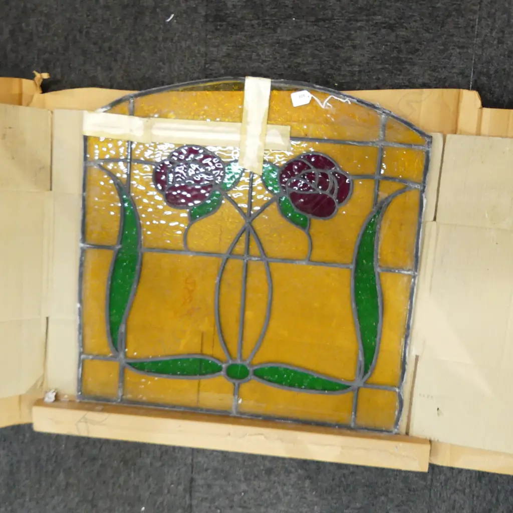 LEADLIGHT PANEL OF ROSES. H680 x 680 LEAD FIXING COME AWAY Image 1++