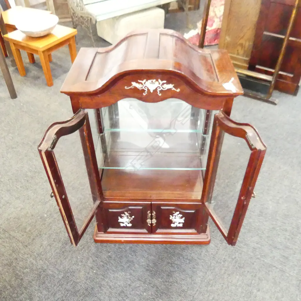QUALITY ORIENTAL SMALL HARDWOOD DISPLAY CABINET dome top mop inlays H.870mm. Image 1++