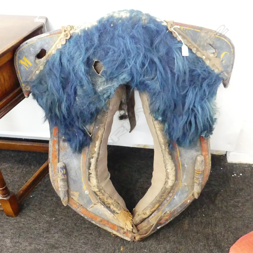 VINTAGE HORSE COLLAR Image 1++