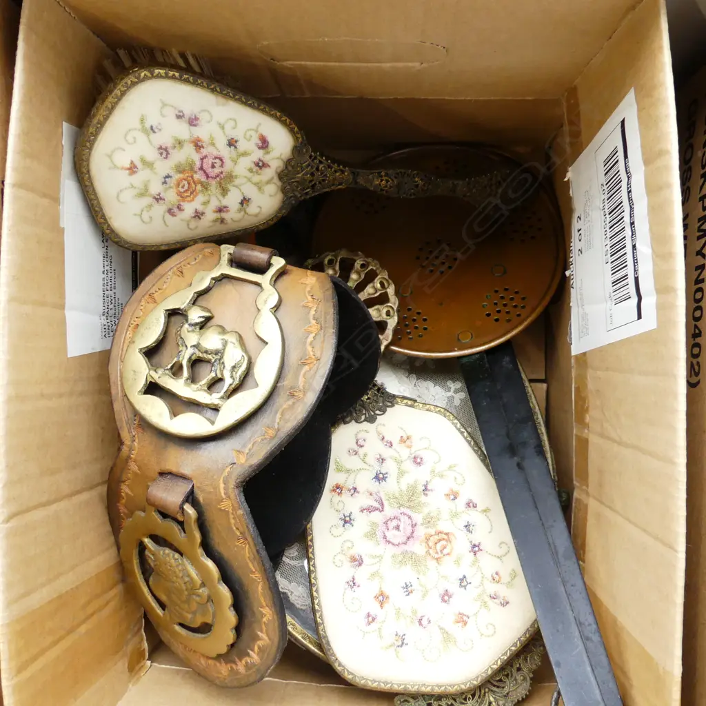 BOX MISC INCL VINTAGE DRESSING TABLE SET WITH TRAY, LG SLOTTED SPOONS ETC.. Image 1++