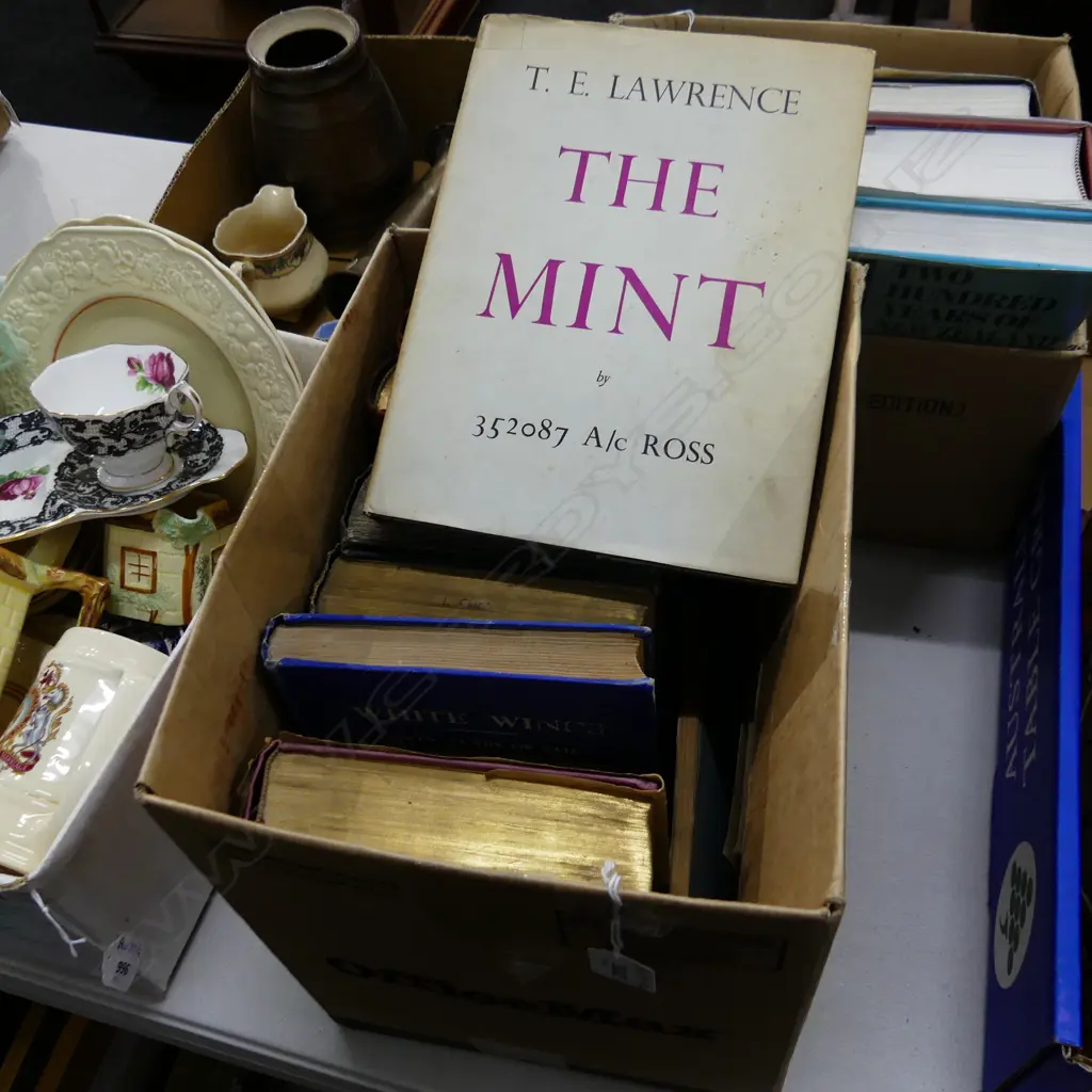 BOX NZ THEMED BOOKS INCLS 2 VOLUMES 'MUSING IN MAORILAND' Image 1++