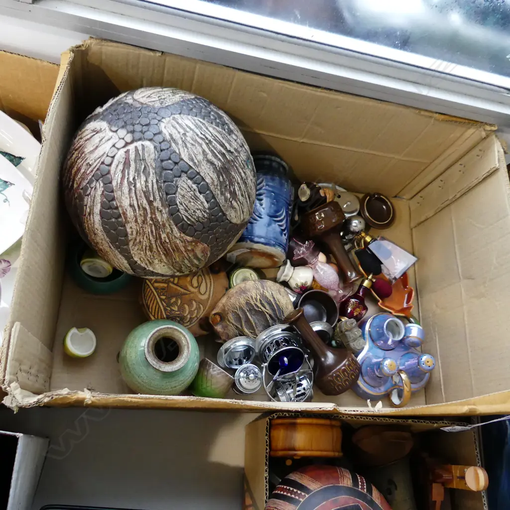 BOX LOT POTTERY, CRUET SETS, PERFUME BOTTLES Image 1++