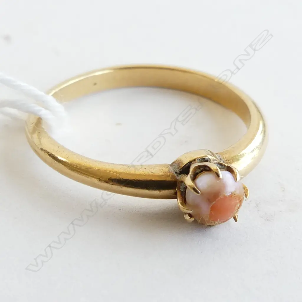 18CT CORAL/PEARL  RING 3.0 GRAMS SIZE P Image 1++