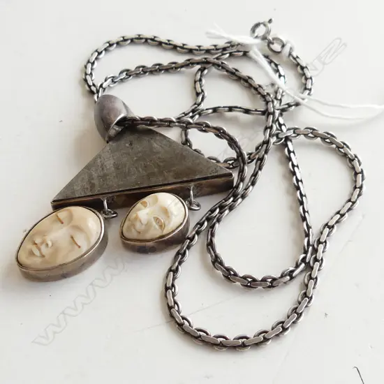 DESIGNER SILVER NECKLACE w 2 IVORY FACES. Ex. Jill Mandeno estate