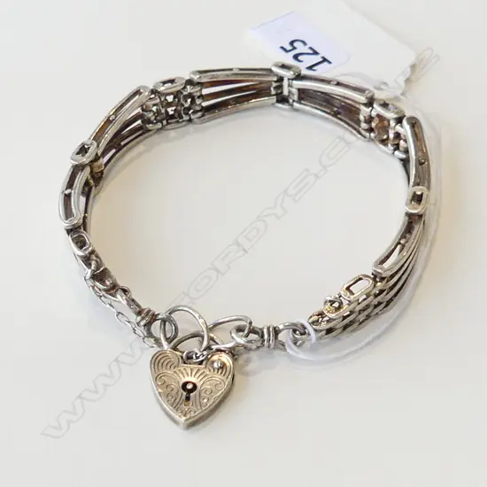 STYLISH SILVER GATE LINK BRACELET HEART PADLOCK CLASP 