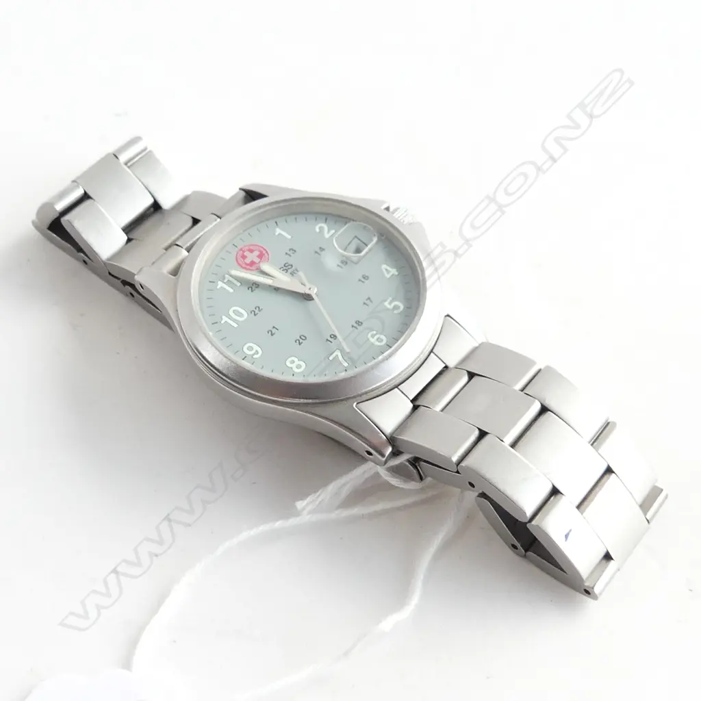 GENTS SWISS MILITARY WATCH (NOT RUNNING) Image 1++