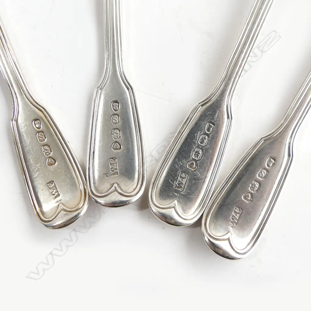 Six William IV silver teaspoons, Image 1++