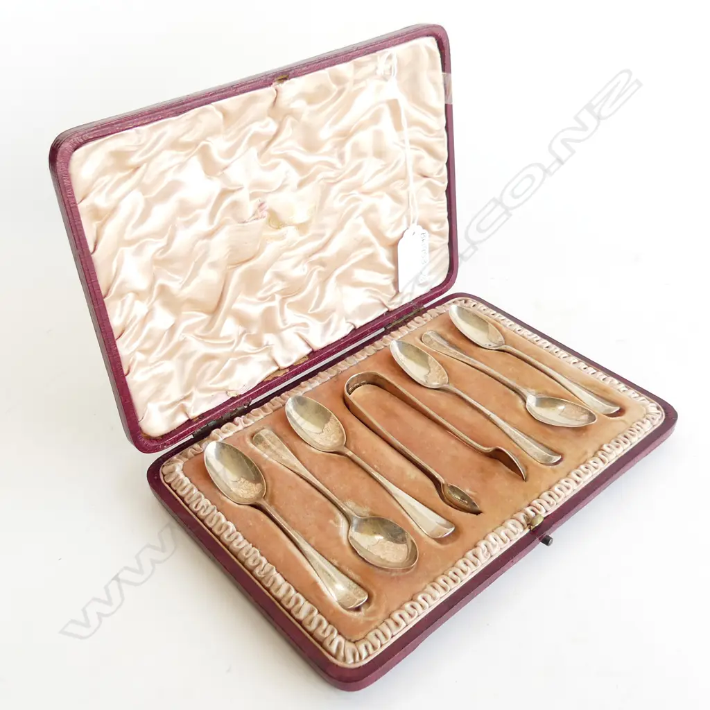 CASED SET STG SILVER COFFEE SPOONS & SUGAR TONGS, LONDON 1899  101GM Image 1++