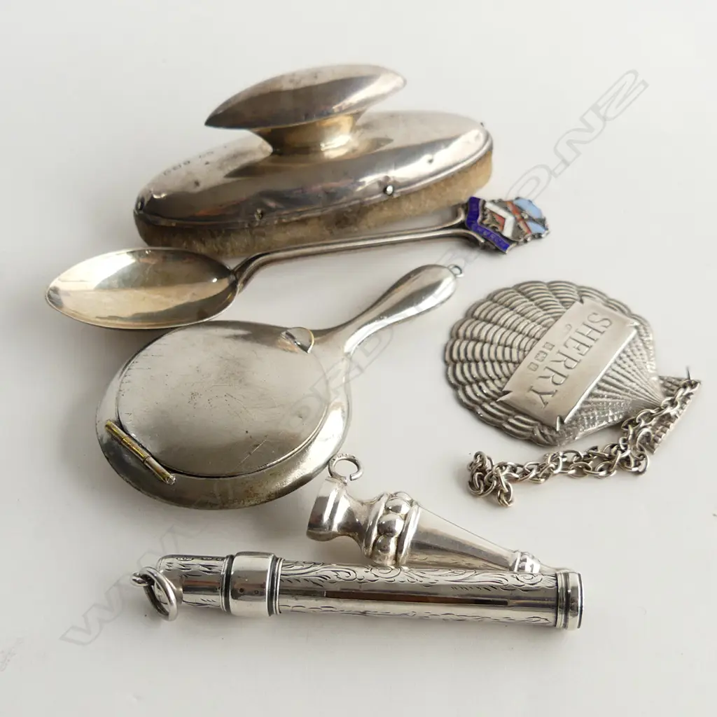 6 STG SILVER DOMESTIC ITEMS INCL SHERRY BOTTLE TAG, PILL BOX ETC..  81.2GMS Image 1++