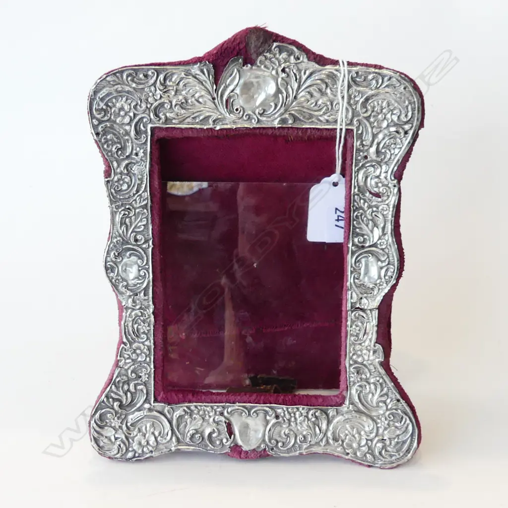 EDWARDIAN SILVER PHOTO FRAME CHESTER 1905 (FAULTED) Image 1++