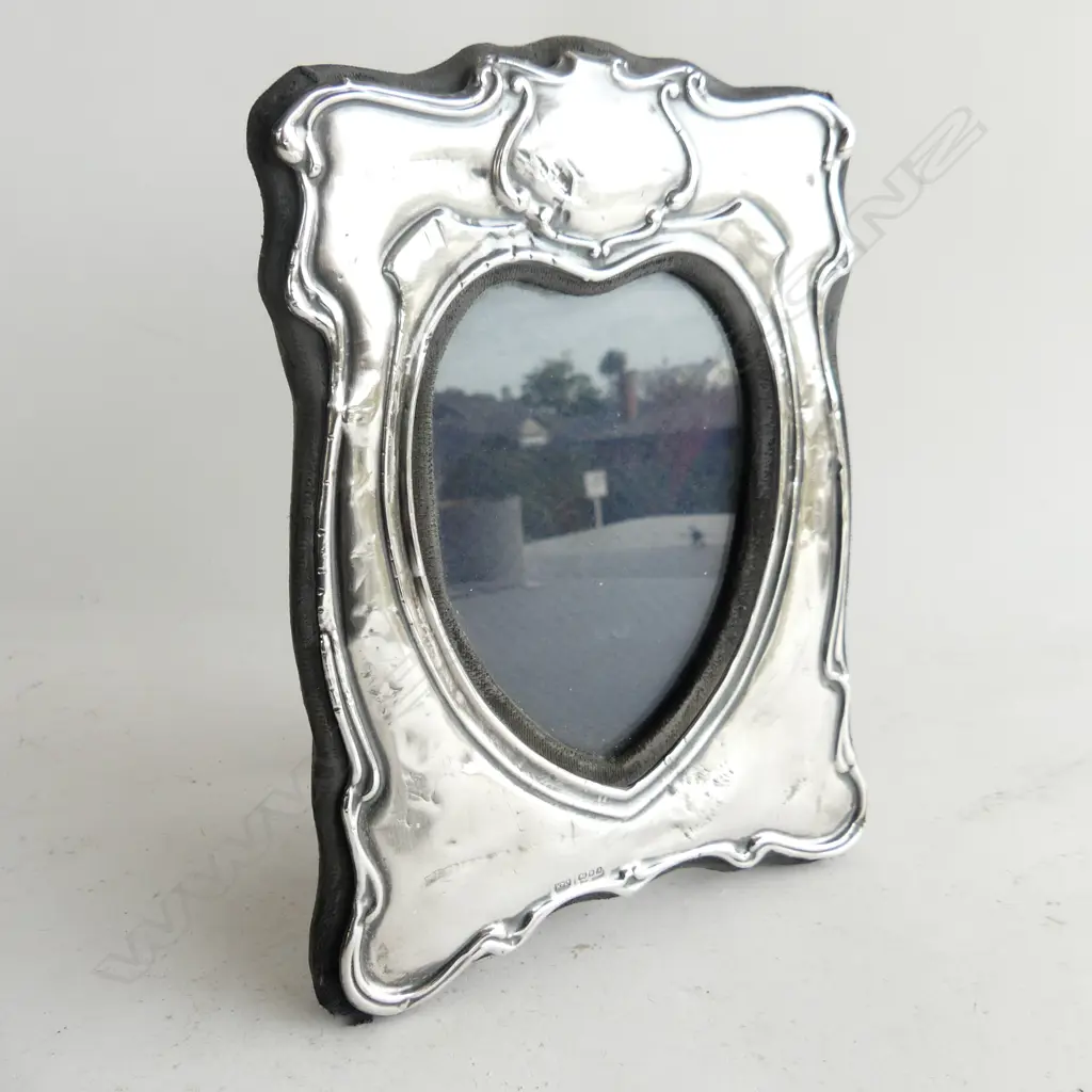 SILVER PHOTO FRAME LONDON 1983 (FAULTED) Image 1++