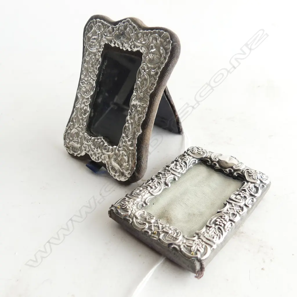 TWO SMALL ST. SILVER PHOTO FRAMES (ONE STRUT MISSING) Image 1++