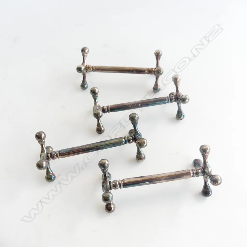 SET 4 S/PLATE KNIFE RESTS Image 1++