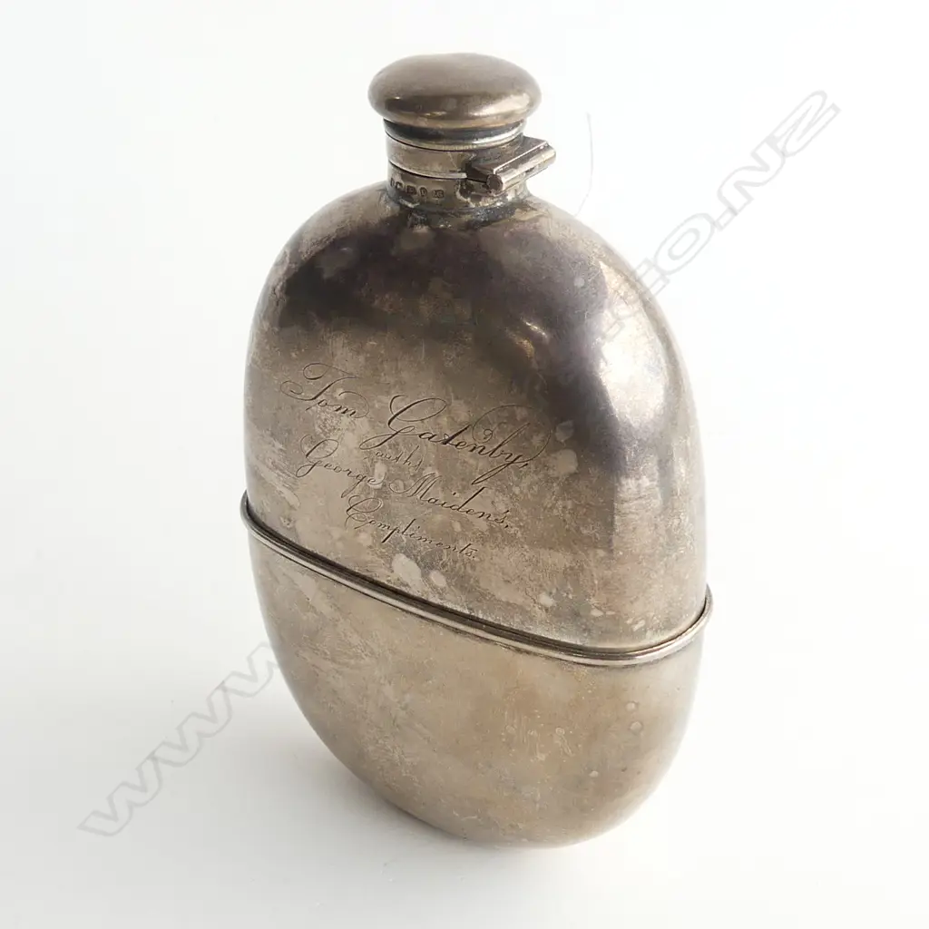 LG STG SILVER HIP FLASK, BIRM. 1888, 285 GMS H. 165MM Image 1++