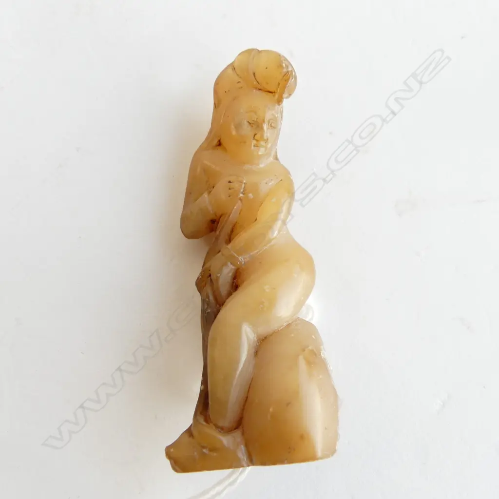 OLD CHINESE SMALL CARVING OF A FEMALE FIGURE, POSS AGATE Image 1++