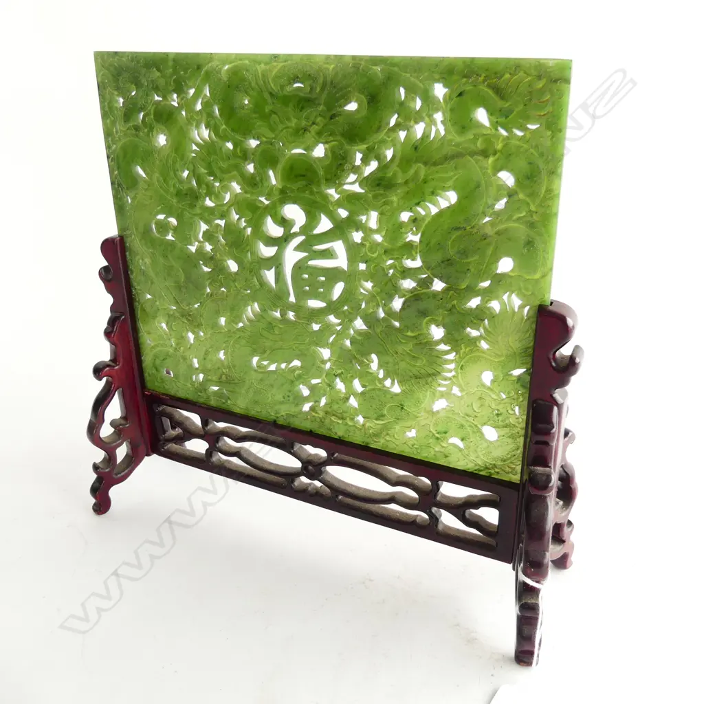 CARVED CHINESE JADE PANEL 200x255mm ON WOODEN STAND 300x280mm Image 1++