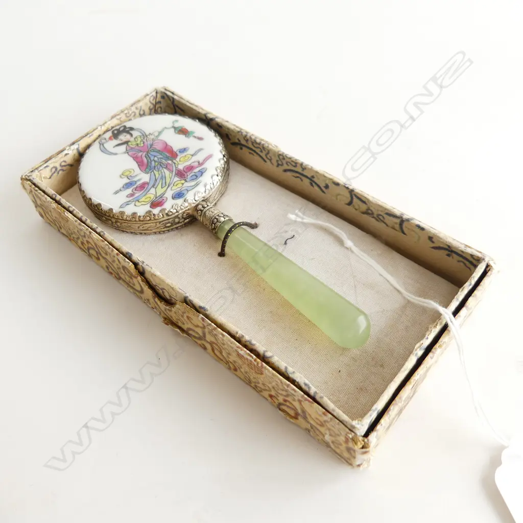 CHINESE PORCELAIN AND JADE HAND MIRROR L. 140MM   Image 1++