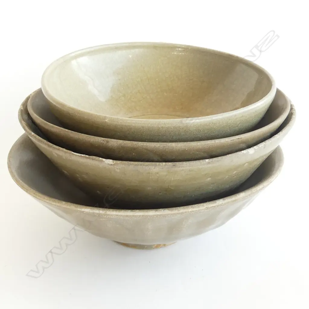 4 CHINESE CELADON BOWLS; SONG & YUAN 170mm dia Image 1++