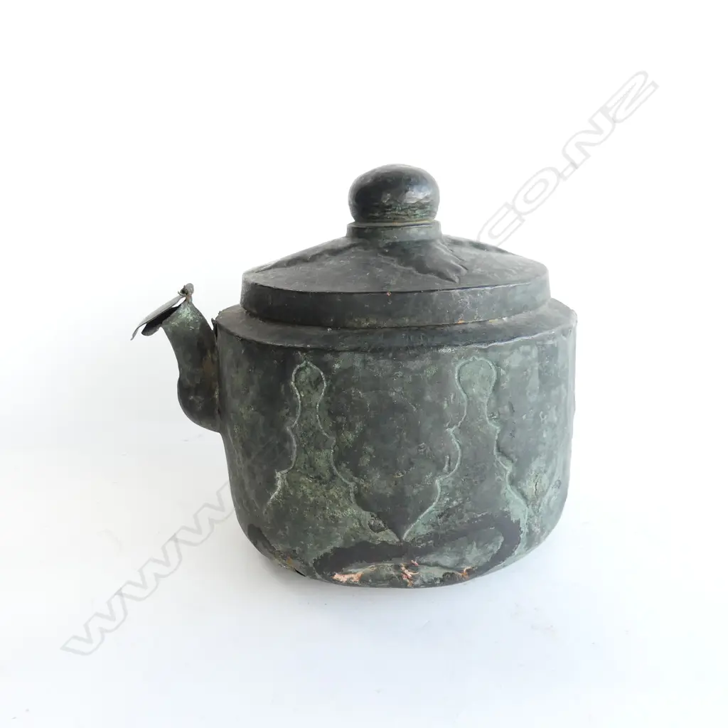 ANTIQUE BRONZE CHINESE TEAPOT  H. 235MM Image 1++