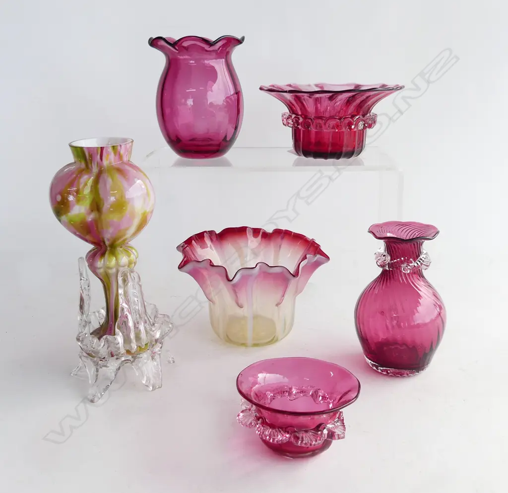 4 CRANBERRY GLASS VASES 125mm dia + 2 OTHER Image 1++
