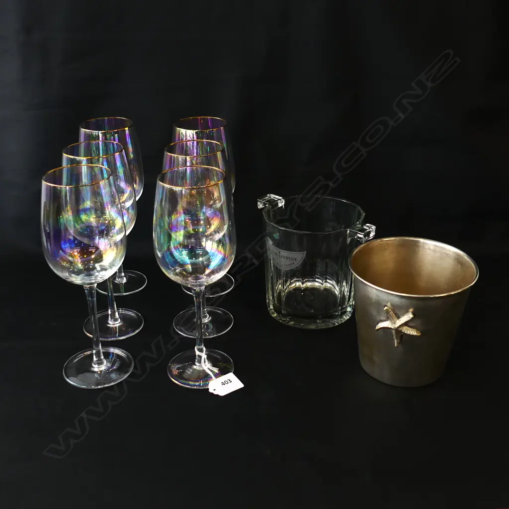 6 GOLD RIMMED WINE GLASSES H.225mm + 2 ICE BUCKETS; MOET & CHANDON Image 1++