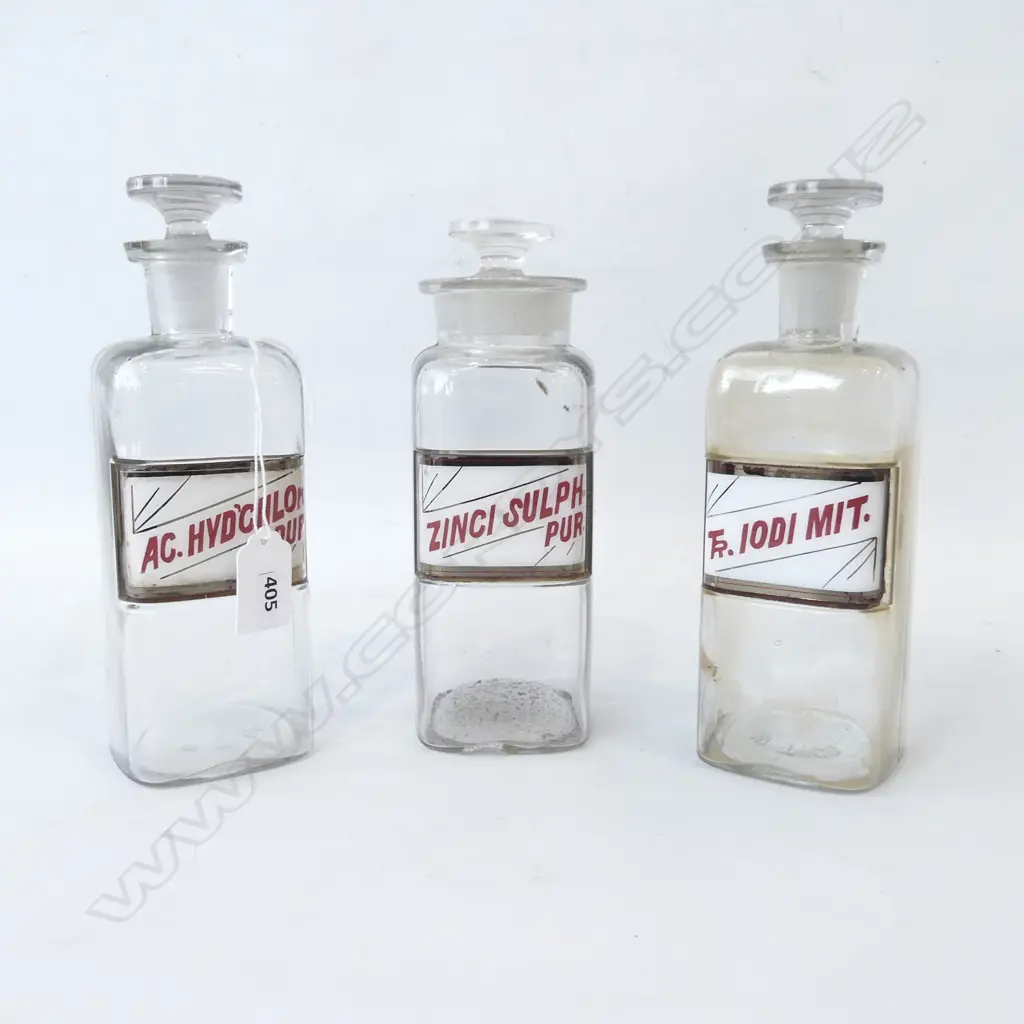 THREE ANTIQUE PHARMACEUTICAL BOTTLES ZINC SULPHUR ETC H. 210MM   Image 1++
