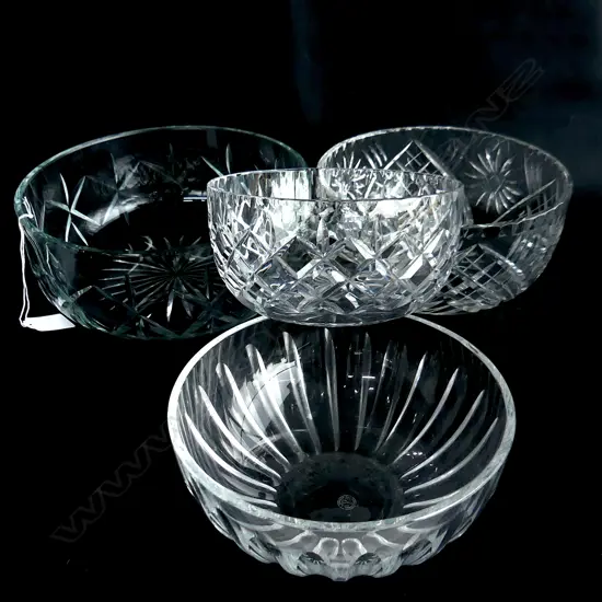 4 CUT CRYSTAL BOWLS INCL BACCARAT  (LARGEST DIA 220MM)