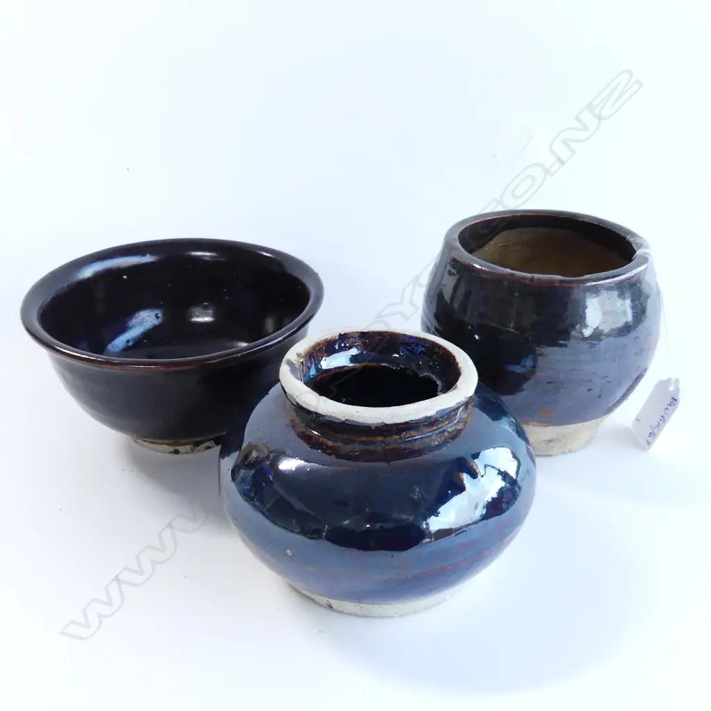 3 CHINESE BLACKWARE VESSELS; BOWL w. HAIRLINE 145mm dia Image 1++