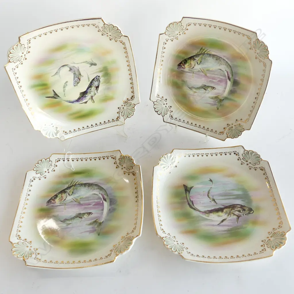 4 GERMAN CHINA FISH PLATES DIA 220MM Image 1++