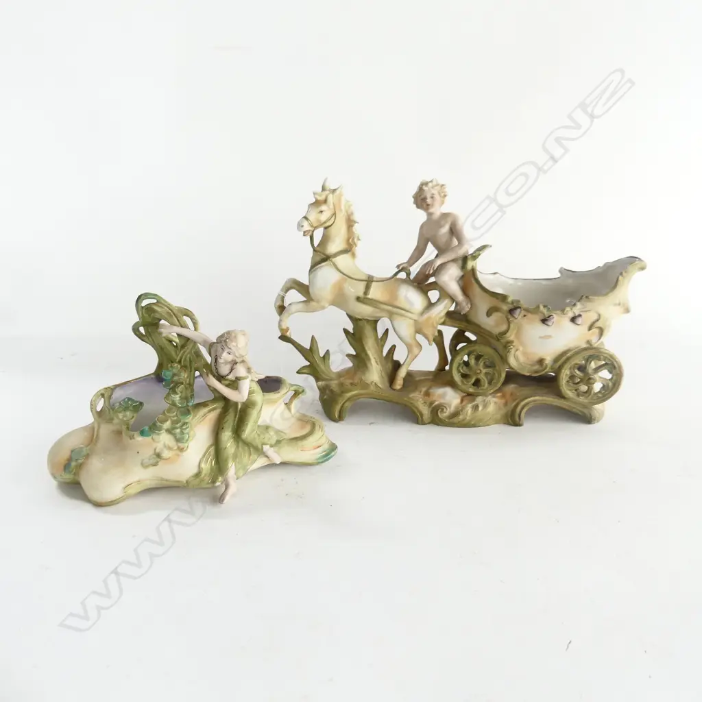 2 ROYAL ALBERT TRIOS Image 1++