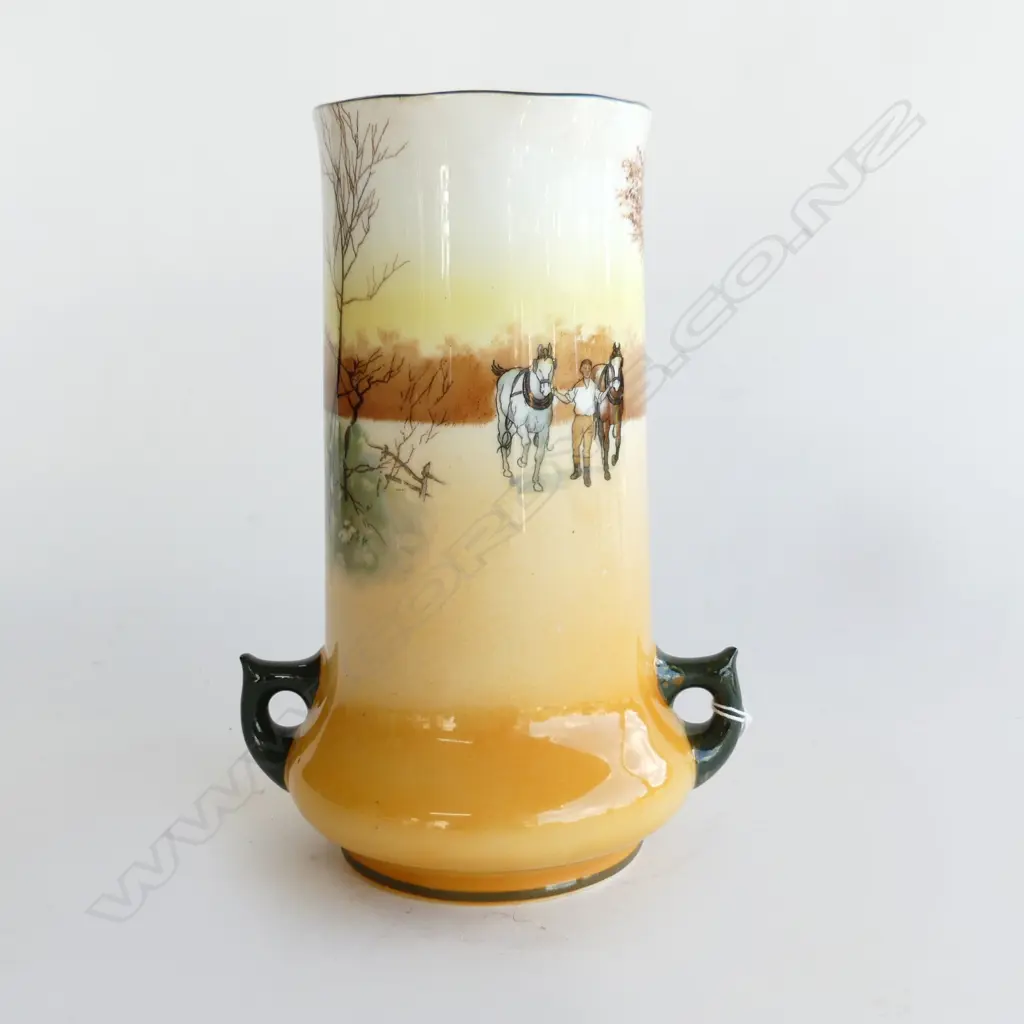 ROYAL DOULTON COACHING DAYS TWO HANDLED CYLINDER VASE. IN GOOD CONDITION H. 215mm Image 1++