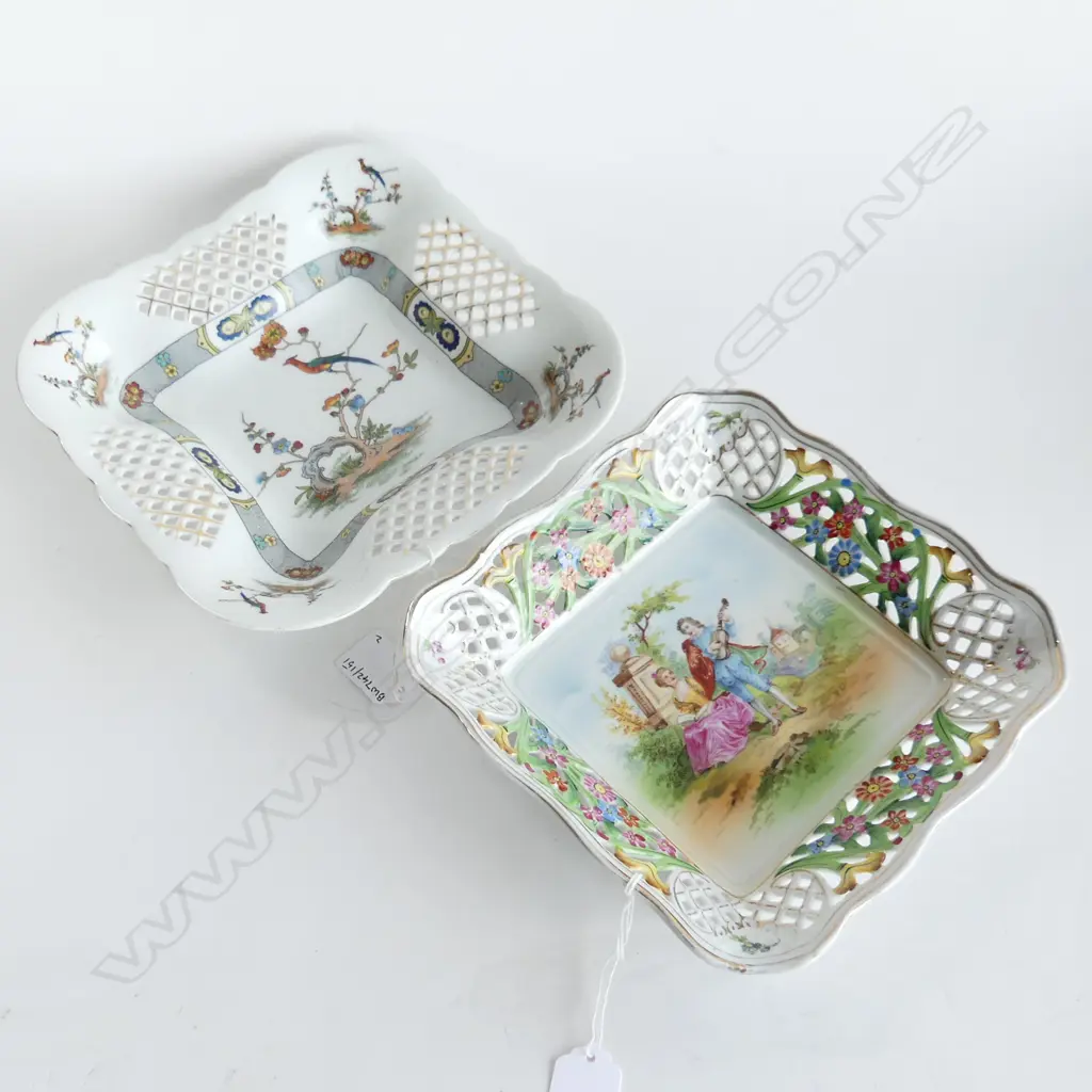 2 CONT CHINA PEICED DISHES W220MM Image 1++
