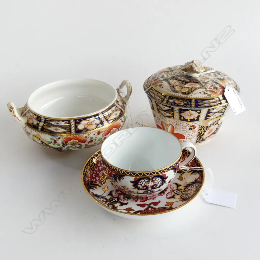 RCD IMARI PAT C/S LIDDED BOWL & 2 HANDLED BOWL DIA 120MM Image 1++