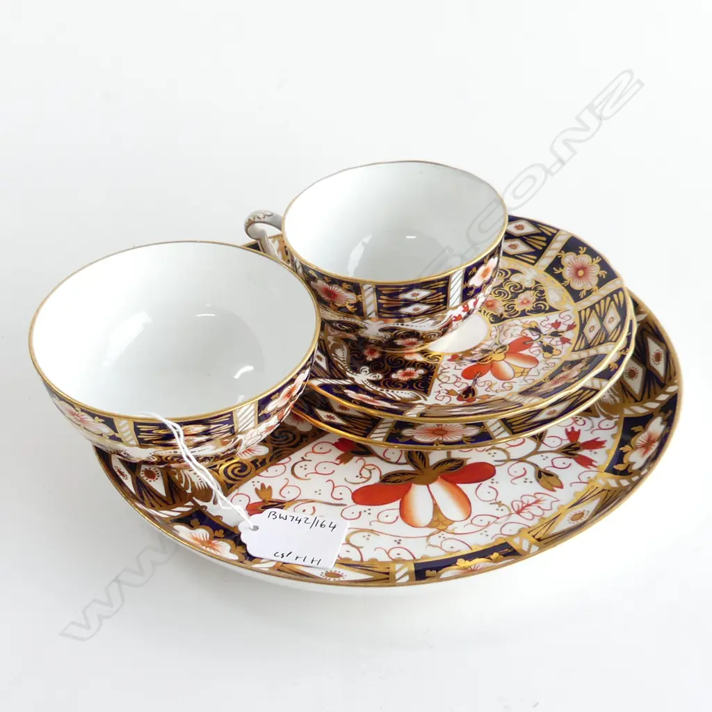 ROYAL CROWN DARBY IMARI PATTERN CUP, SAUCER, PLATE & SMALL BOWL Image 1++
