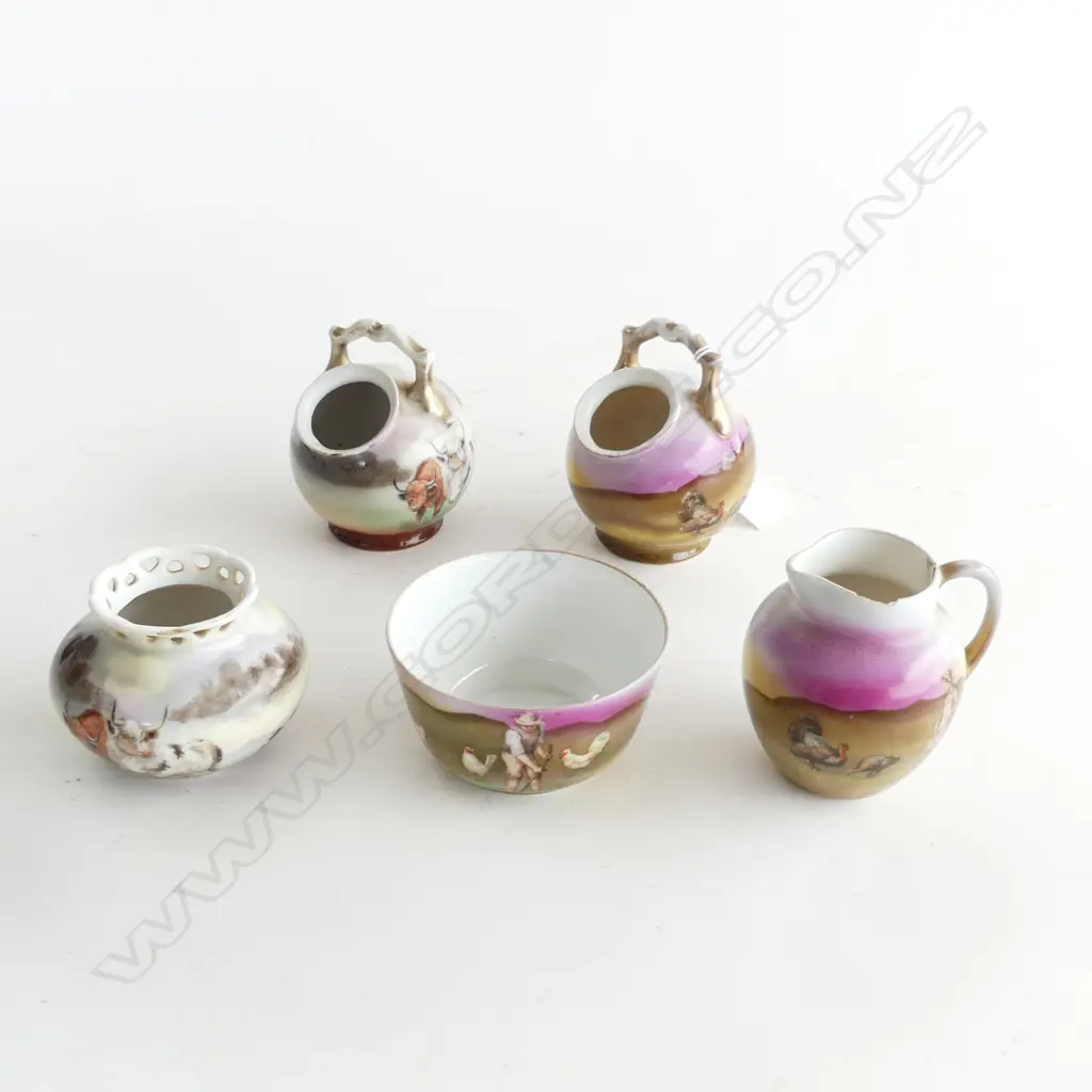 5 PCS ROYAL BAYREUTH CHINA; SM MILK JUG & BOWL (JUG CHIP TO RIM) VASE (H.55MM) & 2 SM POTS Image 1++