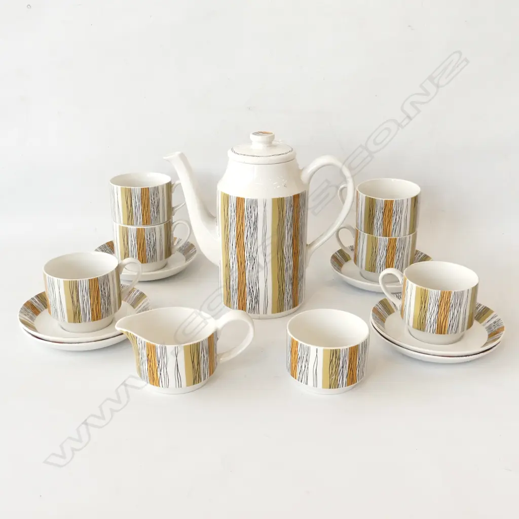 RETRO MIDWINTER PAT COFFEE SET COFFEE POT CREAM SUGAR & 6C/S Image 1++