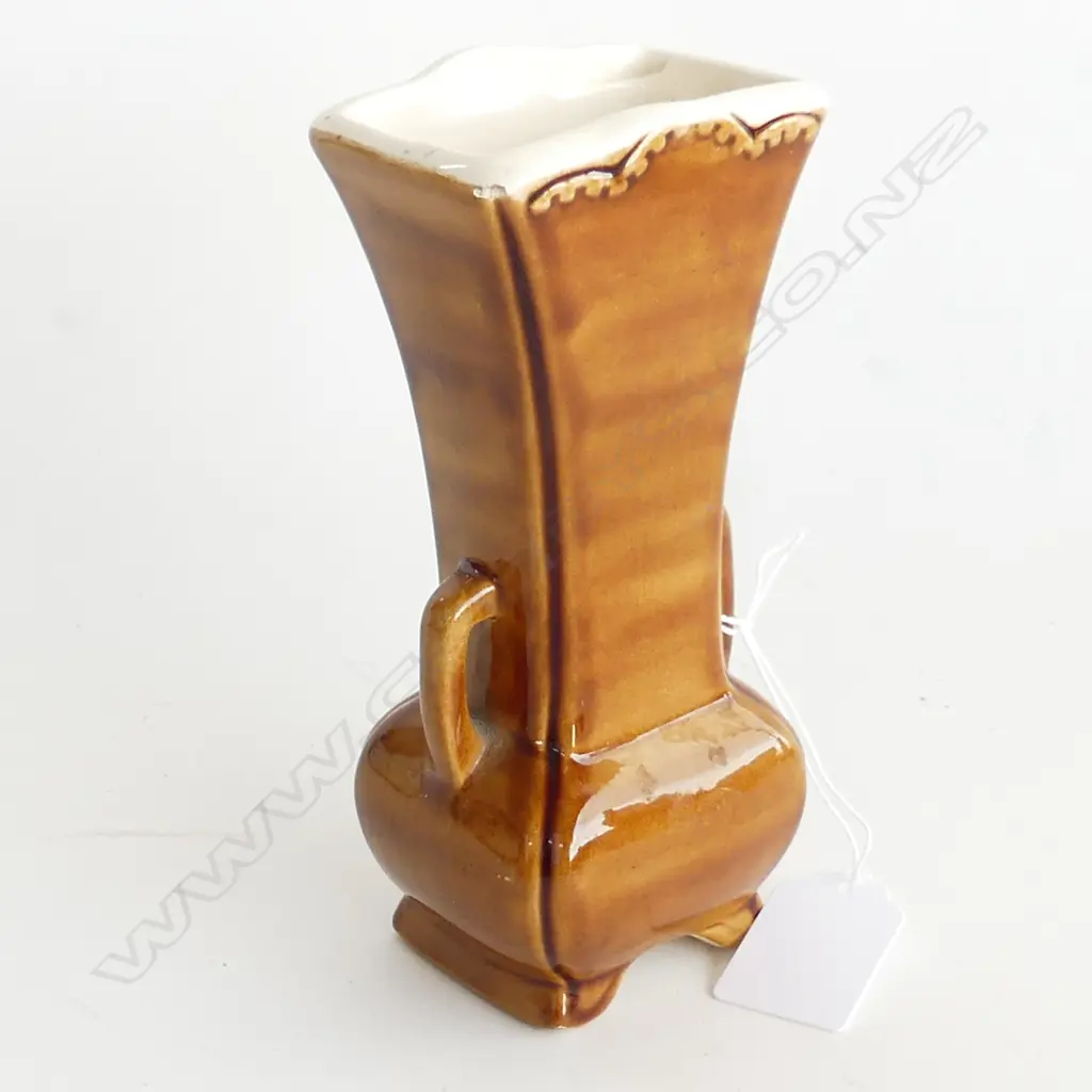 BENHAR POTTERY URN STYLE VASE  H. 150MM Image 1++