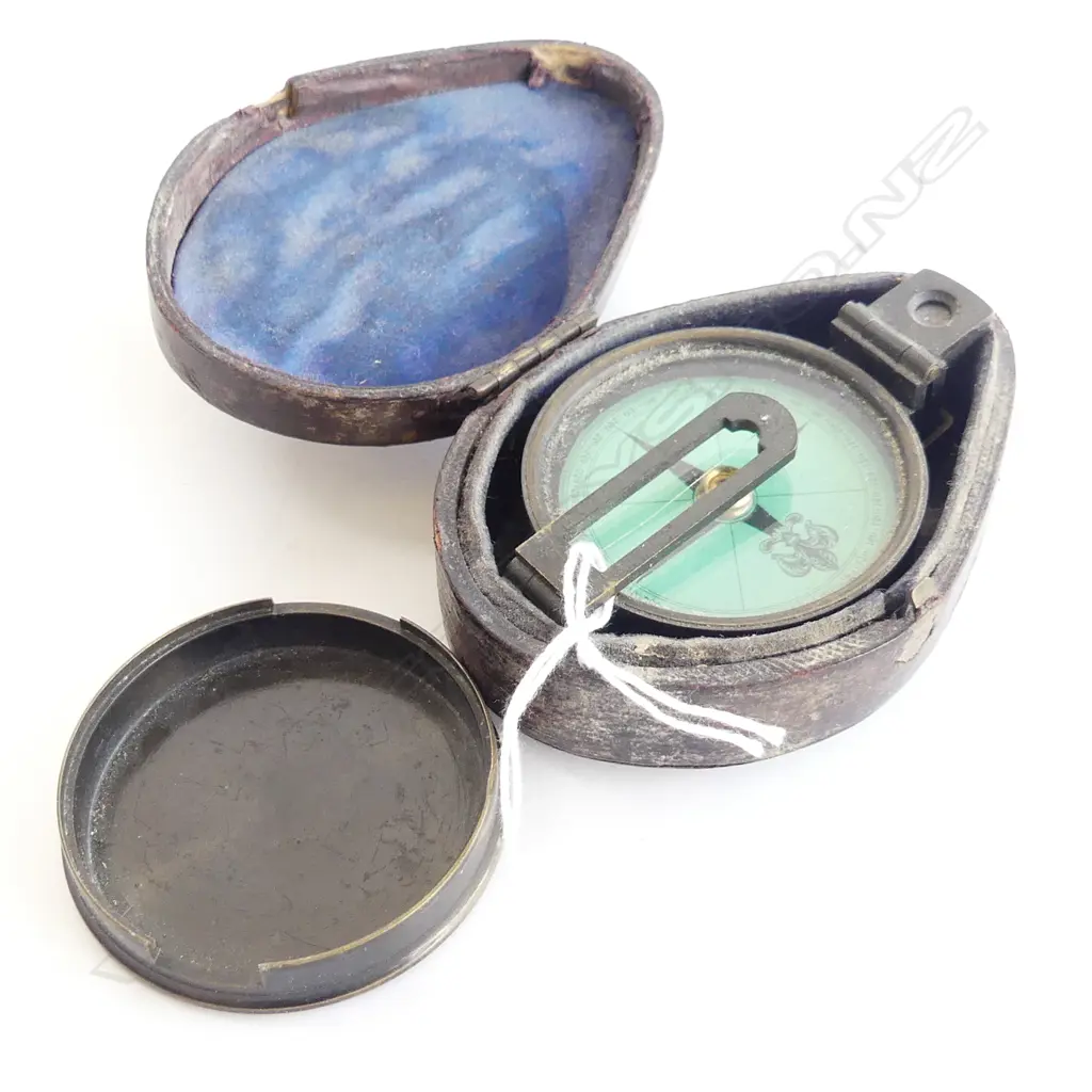 SURVEYORS COMPASS BY THOMAS PEACOCK AUCKLAND 1870 Image 1++