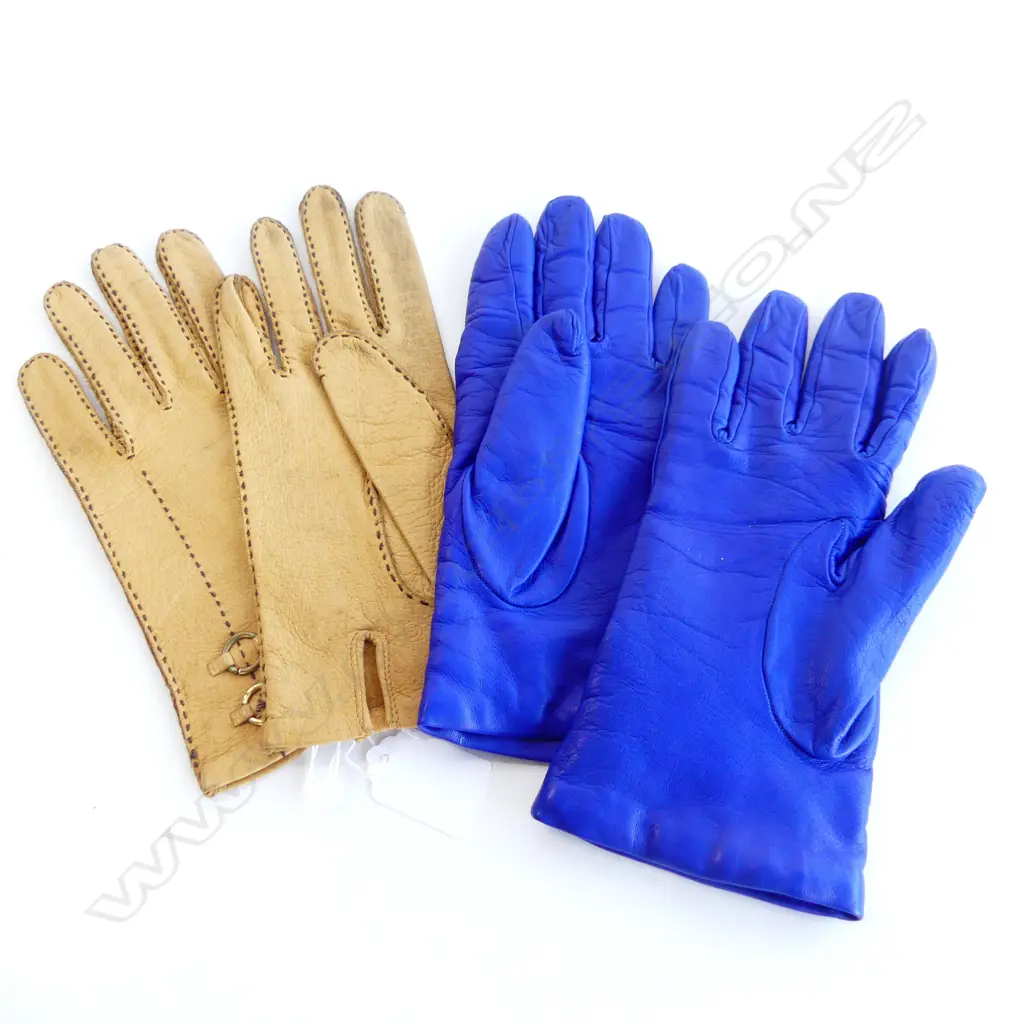 2 PRS LEATHER GLOVES; BLUE ITALIAN CASHMERE LINED, OTHER size 61/2 Image 1++