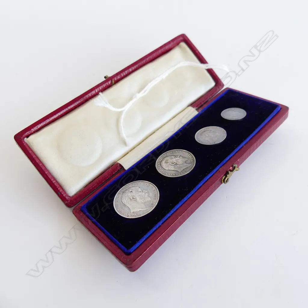 4 CASED SILVER COIN 1906 MAUNDY MONEY SET red leather & gilt dated case Image 1++